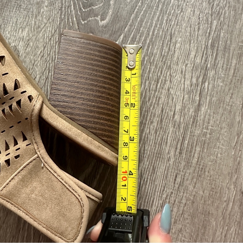 Indigo Rd. Tan Heeled Booties - Picture 7 of 7